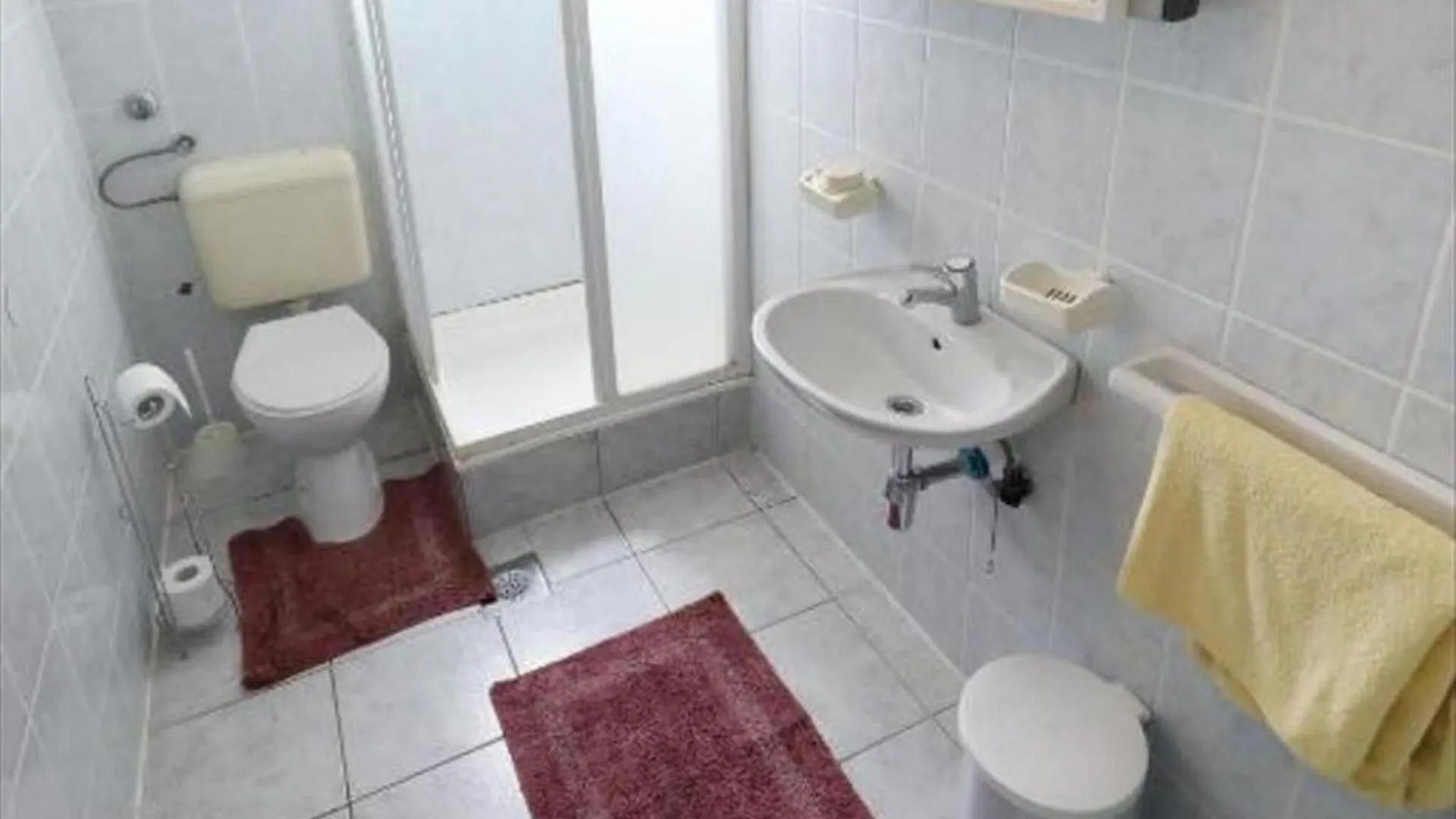 Awesome Apartment In Preko With Wifi